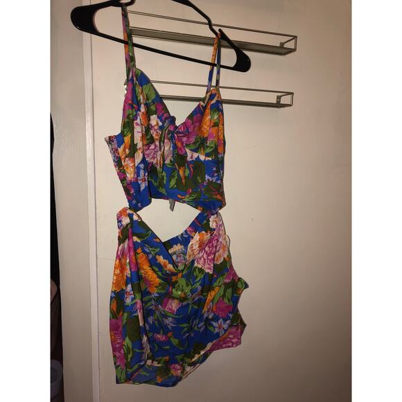 B.O.G. Collective Lottie & Holly Floral Cropped Tank Top & Ruffle Skort Set M - Picture 2 of 11